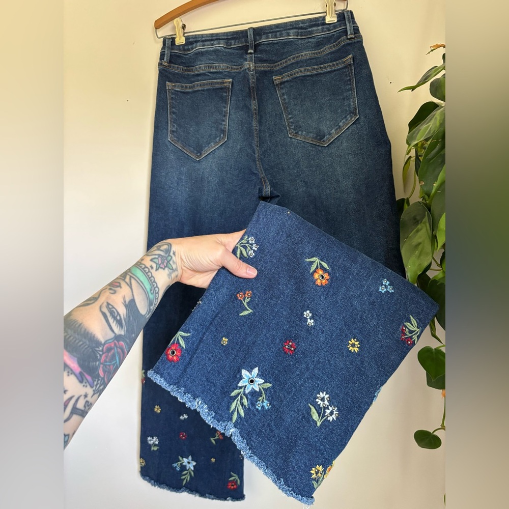 Driftwood Charlee Wide Leg Denim - Picture 8 of 8